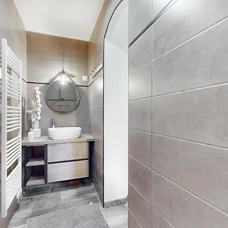 Stunning In L'orcher Holiday home